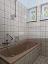 Badezimmer EG - Werz Immobilien - 