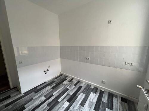 Küche 1. OG - Etagenwohnung mit 47,50 m&sup2; in Chemnitz zur Miete