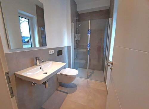 Duschbad im Erdgeschoss - 