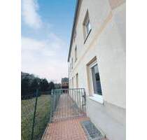 Komplett saniertes Apartment mit separiertem Schlafbereich und Mietergarten - Meerane