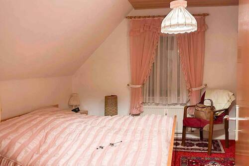 Schlafzimmer 1.OG - 4 Zimmer Einfamilienhaus in Hennef (Sieg)