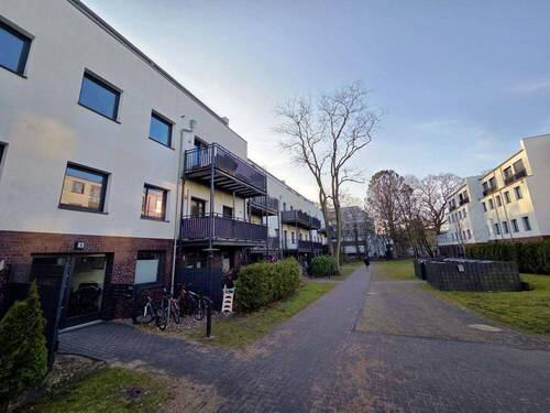 Bild 1 - sanierte 4-Zimmer Wohnung bei Langenhorner Markt