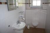 EG WC - 