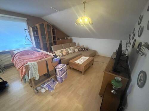 20251205_121936239_iOS.jpg - 3 Zimmer Etagenwohnung zum Kaufen in Bogen