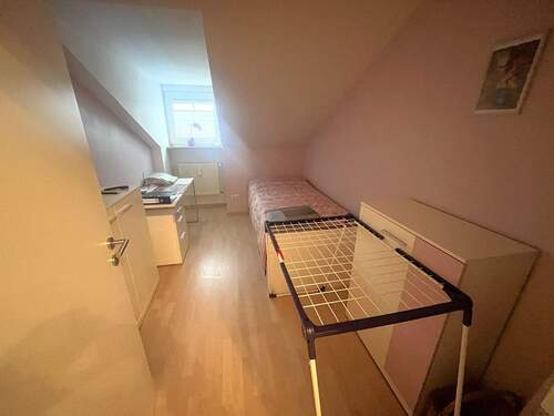 20251205_121925225_iOS.jpg - 