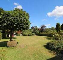 Einfamilienhaus mit Einliegerwohnung auf großem Gartengrundstück in Wellingsbüttler Bestlage - Hamburg / Wellingsbüttel