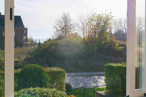 Ausblick Richtung Wasser - 