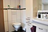Badezimmer 1. OG - 
