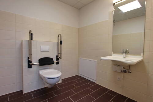 Behindertengerechtes WC - 