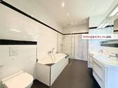 3 - 3 Zimmer Etagenwohnung in Berlin