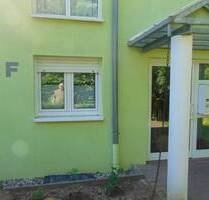 Top 3 Zimmerwohnung mit Balkon und TG Platz - Frankfurt am Main Preungesheim
