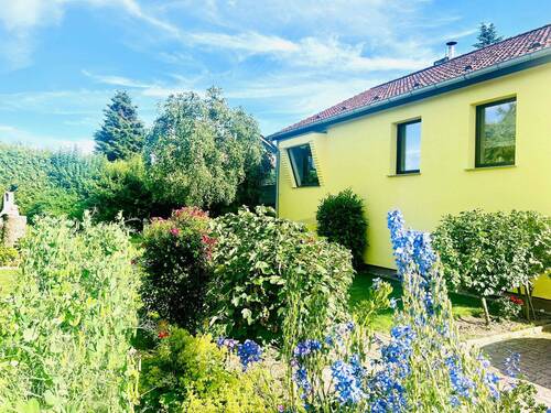 EFH mit Garten - 6 Zimmer Mehrfamilienhaus, Wohnhaus in Hohenfelde