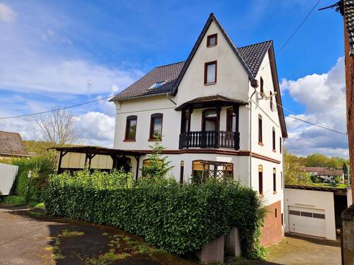 Vorderansicht (3) - 1 Zimmer Mehrfamilienhaus, Wohnhaus zum Kaufen in Beselich