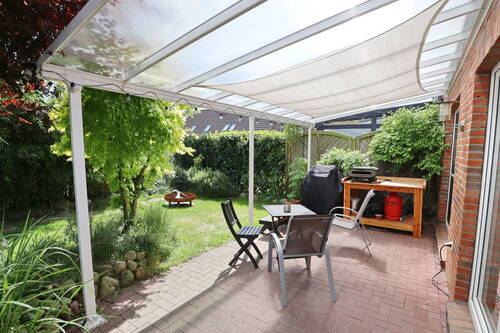 Terrasse (2) - 6 Zimmer Doppelhaushälfte in Kaltenkirchen