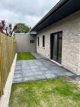 Bild 1 - Einfamilienwohnhaus mit Carport KfW 40ee mit Photovoltaik