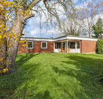 Gepflegter Bungalow in ruhiger Lage von Heikendorf - Privatsphäre und Wohnkomfort auf einer Ebene