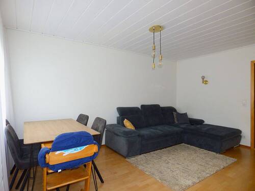 Wohnzimmer / Platz für eine Essecke - 