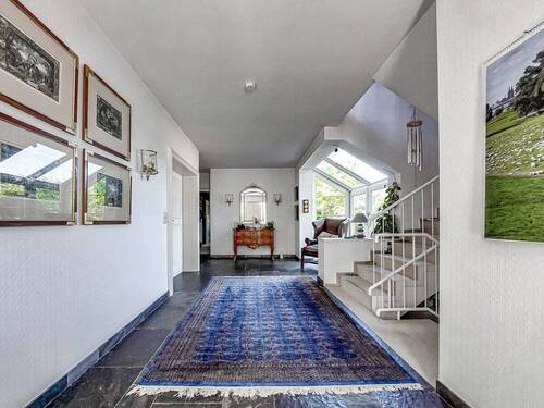 Eingangsbereich - Einfamilienhaus mit 348,90 m&sup2; in Offenburg zum Kaufen