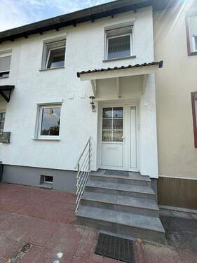 renoviertes Reihenmittelhaus - Reihenmittelhaus renoviert und einzugfertig