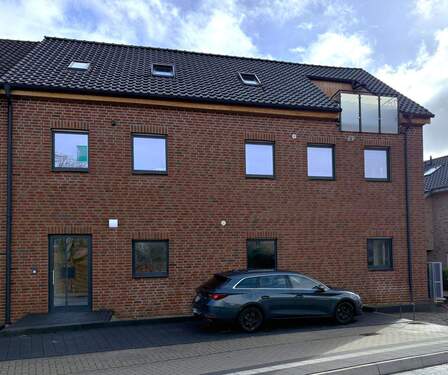 Hausansicht - 4 Zimmer Etagenwohnung zum Kaufen in Borken