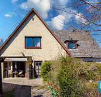 Einfamilienhaus mit Charakter für Handwerker - Hier wohnen Sie in bester Lage von Kitzeberg - Heikendorf