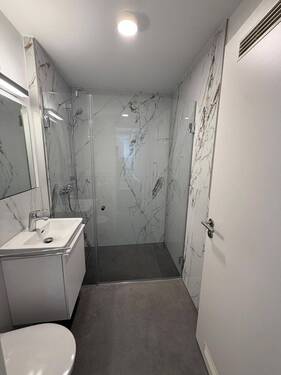 Badezimmer - Stilvolles Design-Apartment in der Durlacher Altstadt - kernsaniert & voll ausgestattet