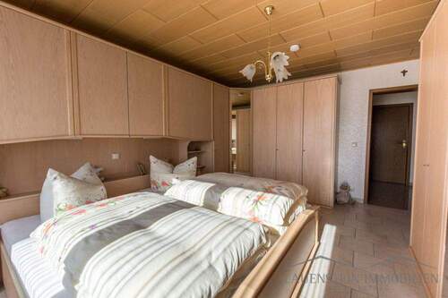 Zimmer 1 (EG) - 