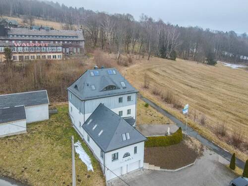 Außenansicht - 8 Zimmer Mehrfamilienhaus, Wohnhaus in Klingenthal