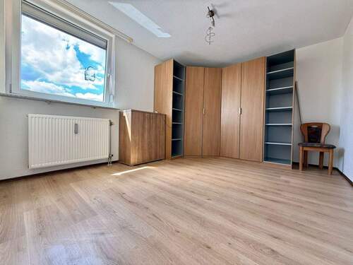 5bac290c-701d-4893-abb6-a6adce712205.jpg - Etagenwohnung mit 128,00 m&sup2; in Fürth zum Kaufen