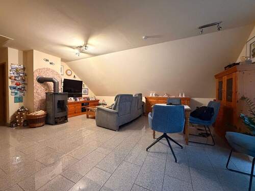 Wohn- Essbereich - Etagenwohnung mit 65,00 m&sup2; in Duisburg zum Kaufen