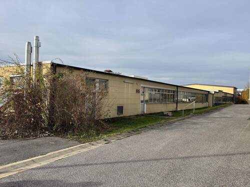 Ostansicht der Halle - 