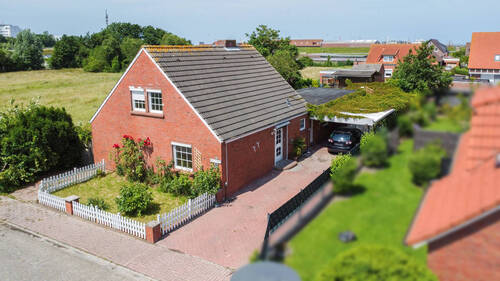 Außen 2 - 8 Zimmer Einfamilienhaus in Norden / Norddeich