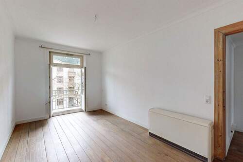 Ansicht - DREAMHOUSE Immobilien: Altbaucharme trifft Gestaltungsspielraum - im besten Eimsbüttel