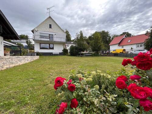 Gartenansicht - 6 Zimmer Einfamilienhaus zum Kaufen in Greifenstein / Holzhausen
