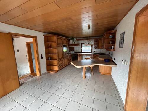 Küche mit Esszimmer im Obergeschoss - 
