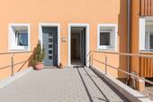 Hauseingang.jpg - Etagenwohnung mit 55,00 m² in Oschatz zur Miete