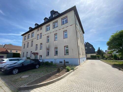 Hofansicht - 2 Zimmer Etagenwohnung zur Miete in Mülsen