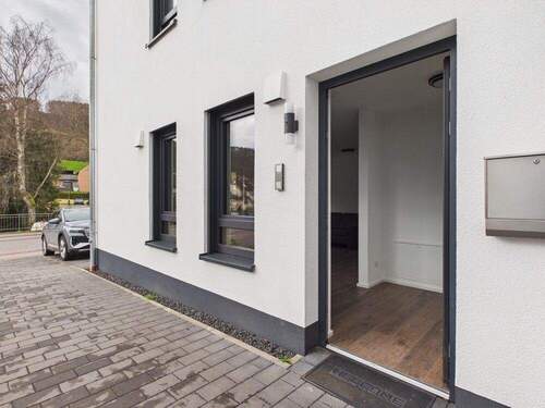 Eingang - 2 Zimmer Etagenwohnung zum Kaufen in Prümzurlay