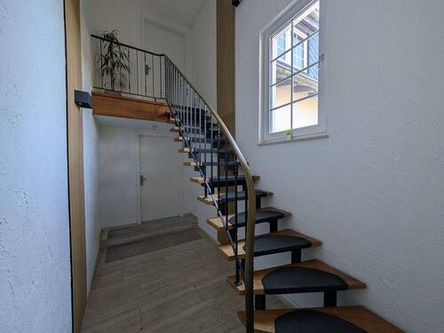 Eingangshalle - 7 Zimmer Mehrfamilienhaus, Wohnhaus in Erftstadt