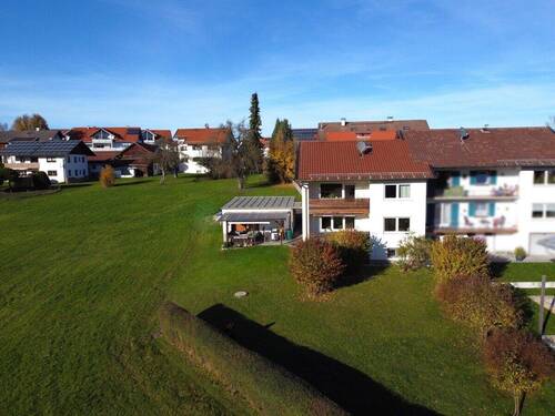 Hausansicht - Ideale Familienidylle in kinderfreundlicher Umgebung!