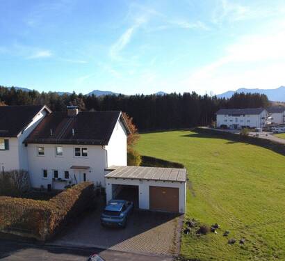 Hausansicht - 4 Zimmer Doppelhaushälfte in Penzberg