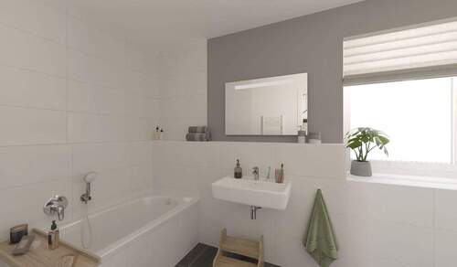 Modern gefliestes Badezimmer mit Badewanne - 