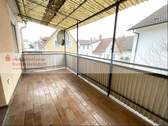 Überdachter Balkon im OG - 