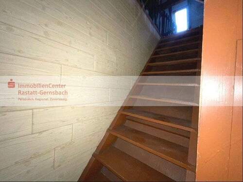 Treppe zum Speicher - 