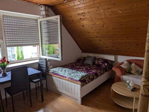 Wohnzimmer - Etagenwohnung mit 53,00 m&sup2; in Niederkassel zur Miete