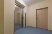 Flur_Fahrstuhl.jpg - 