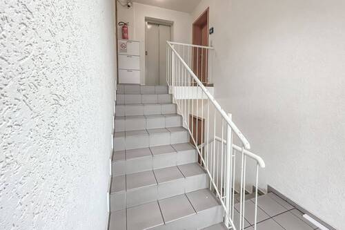 Treppe - 2 Zimmer Etagenwohnung in Dortmund