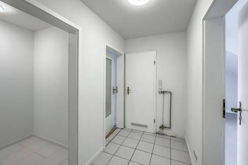 Diele - Etagenwohnung mit 50,00 m² in Dortmund zum Kaufen