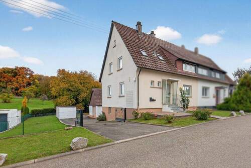 Straßenansicht - Ihr Rückzugsort mit Zukunft - zwischen Stadt und Stille!