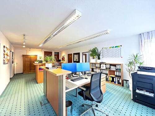 Eingang - Büro-Praxisfläche in Ostfildern